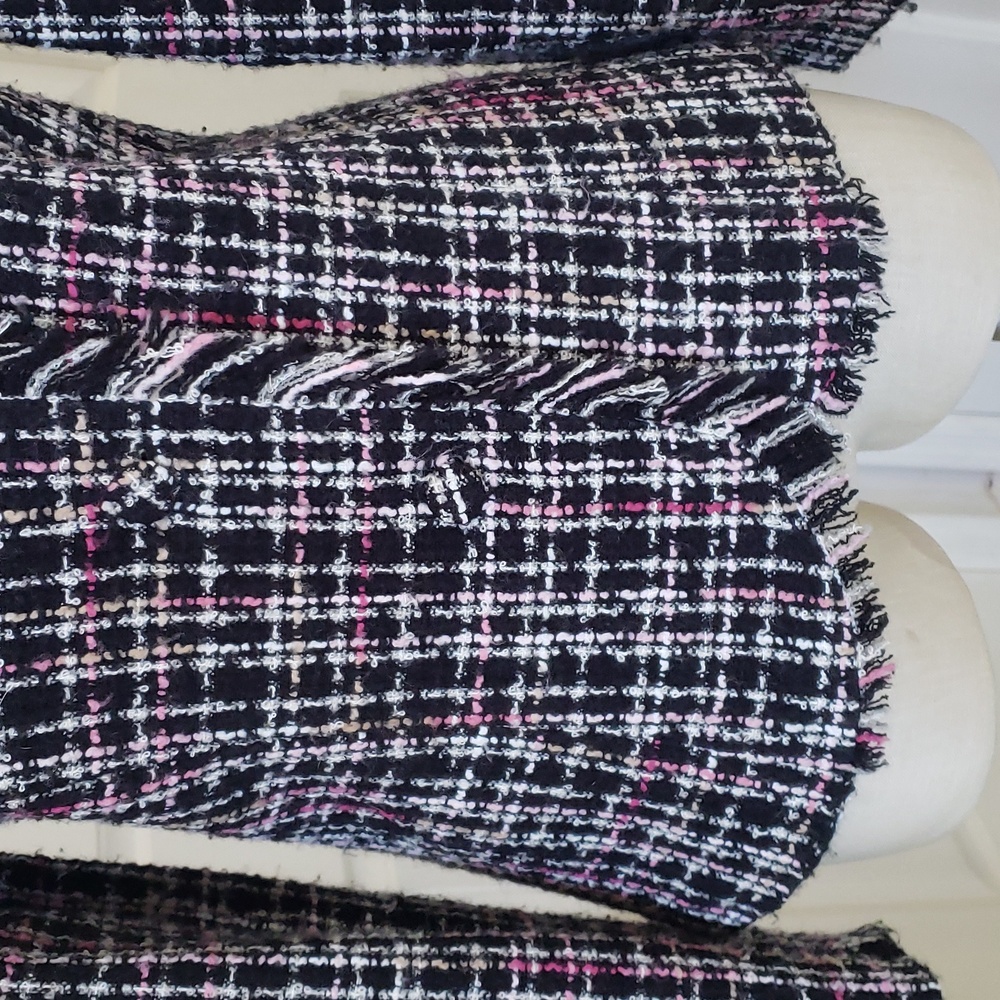 Vintage 90s Scarlet Tweed Boucle Plaid Blazer Jacket Fringe Size 8 Black Pink - Picture 10 of 11